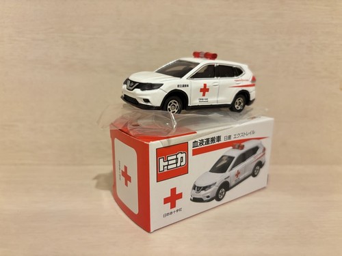 Tomica nissan xtrail veicolo - nissan,